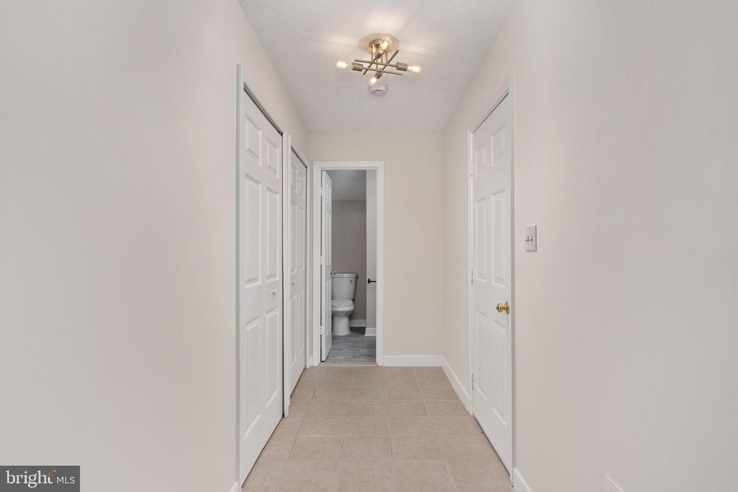 803 Shaw Court photo 48