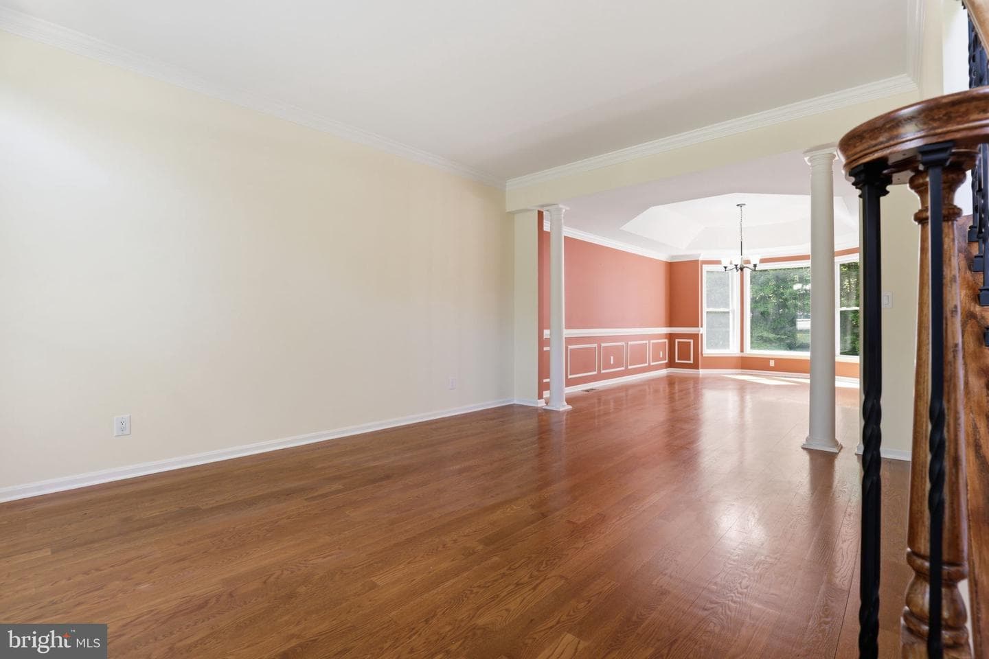 56 Monument Drive photo 13