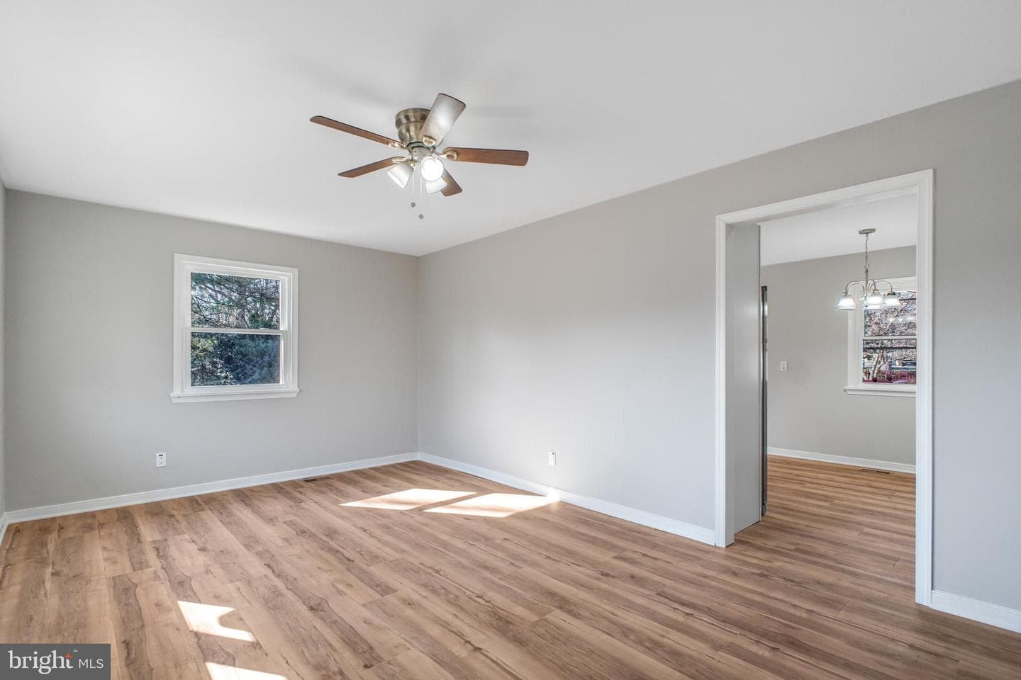 33 Blair Road photo 9
