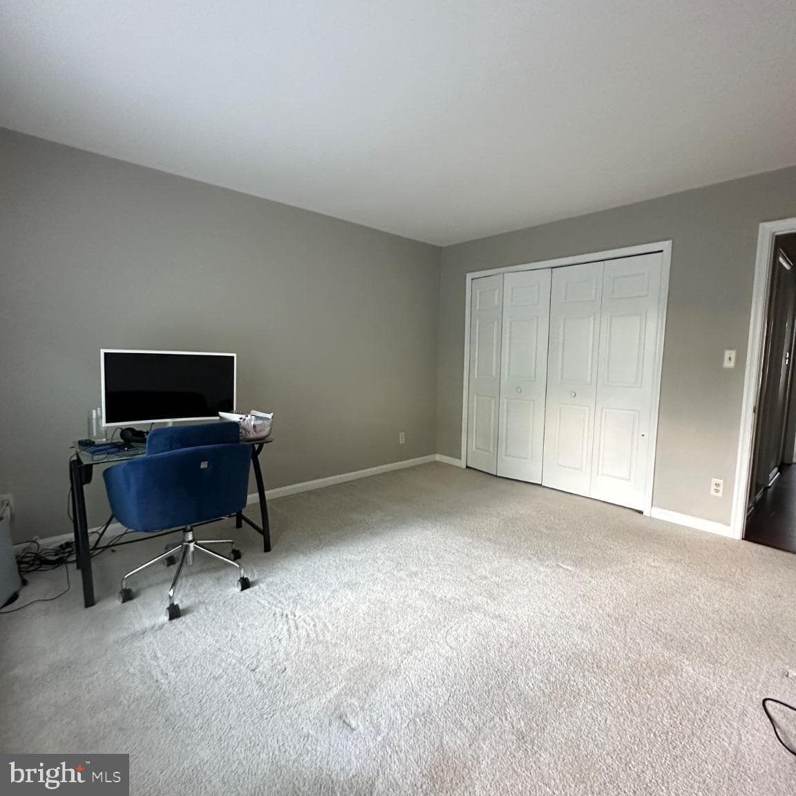 30 Bridgeport Circle photo 27
