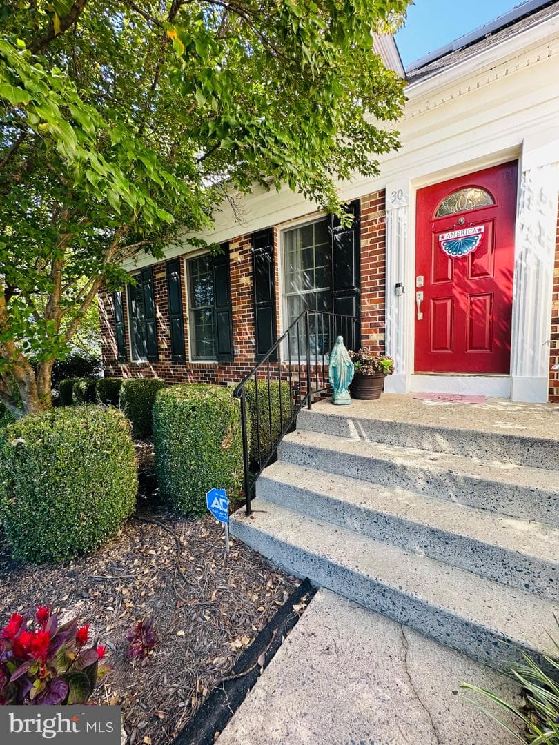 30 Bridgeport Circle photo 53