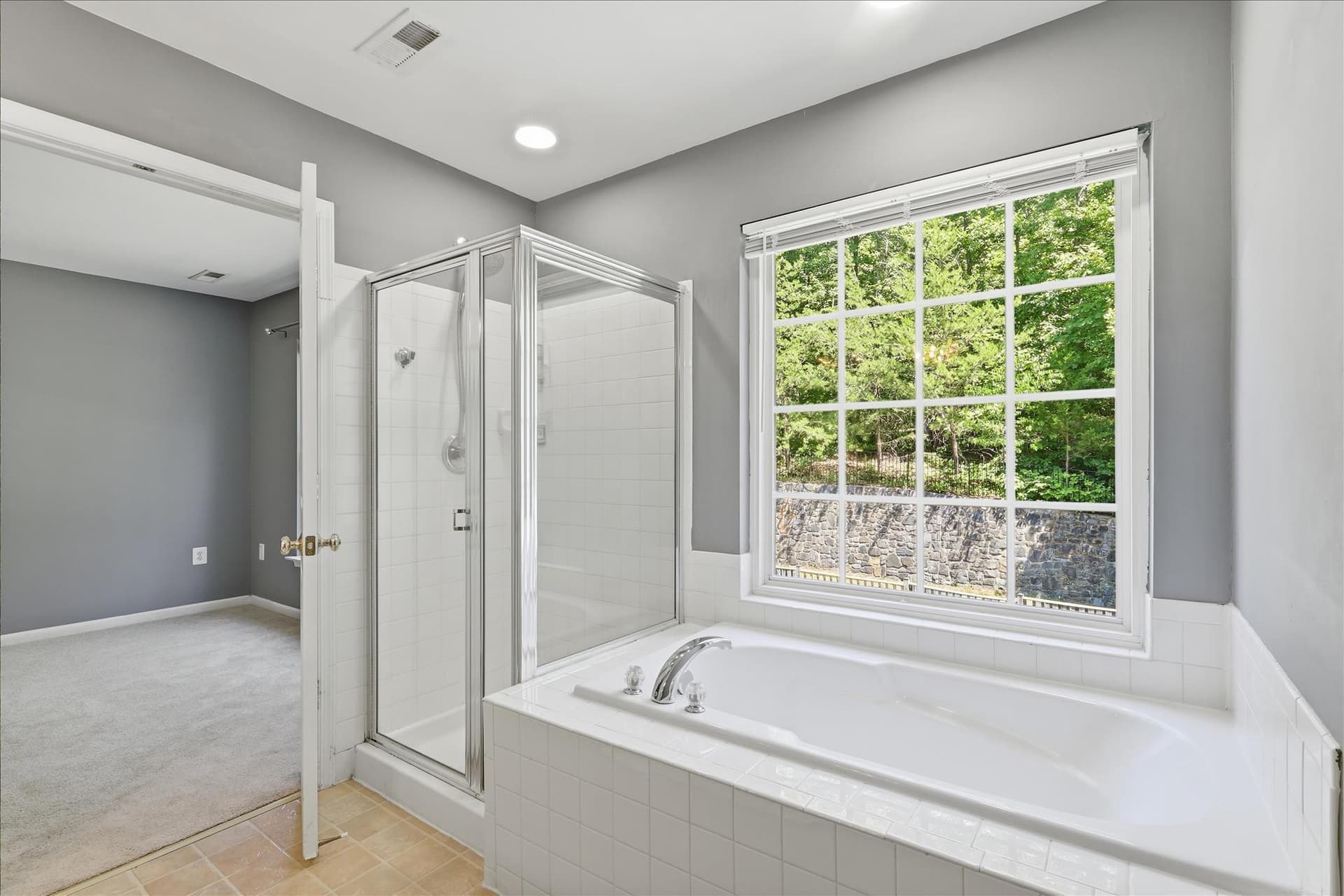 601 Galway Lane photo 23