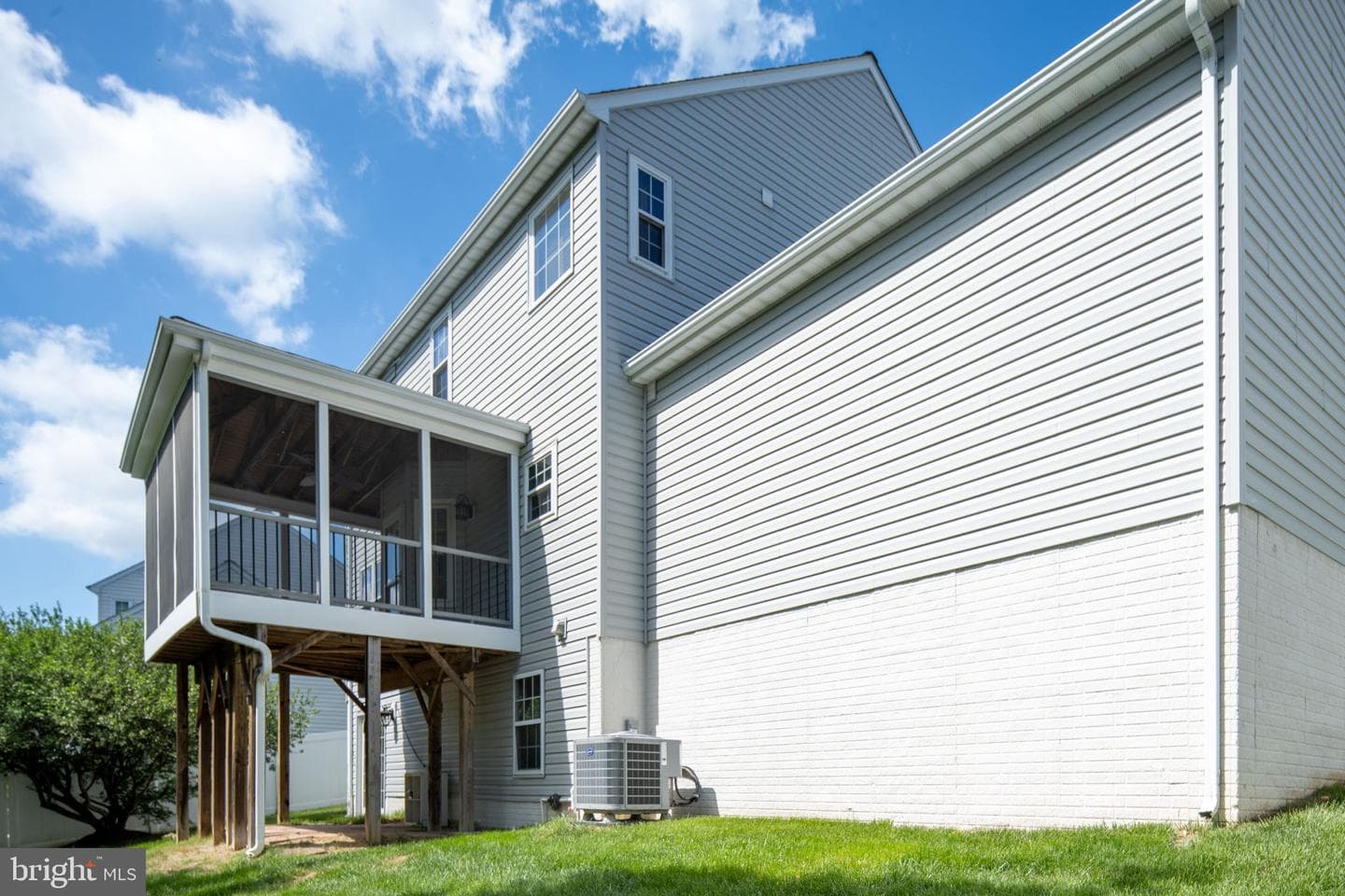 21 Remington Court photo 55