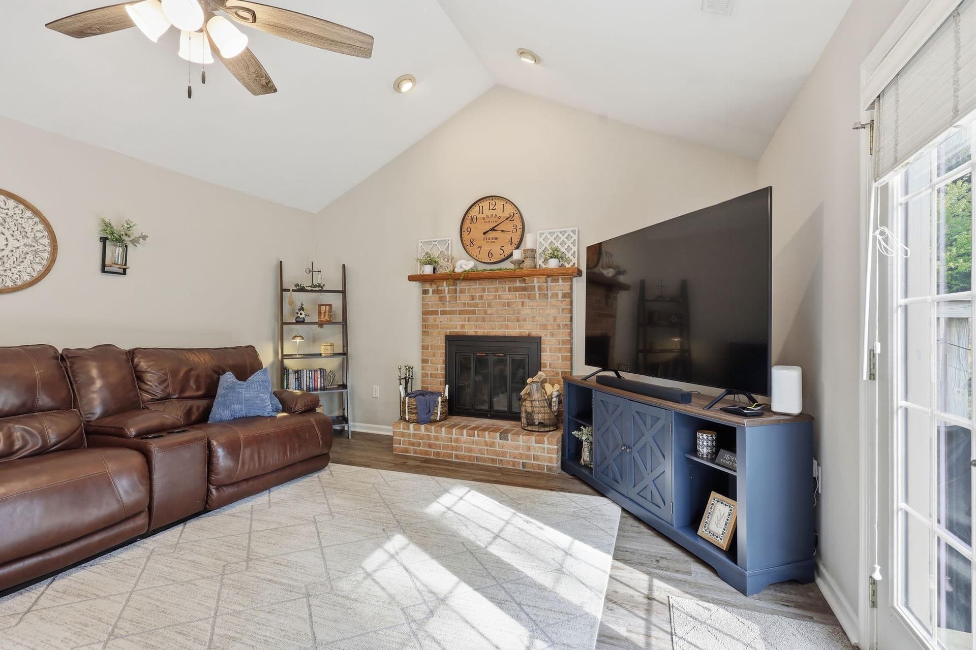 16 Summerwood Drive photo 12