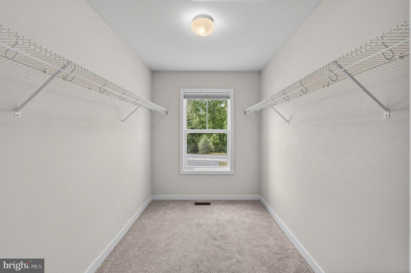 85 Hopewell Drive photo 50