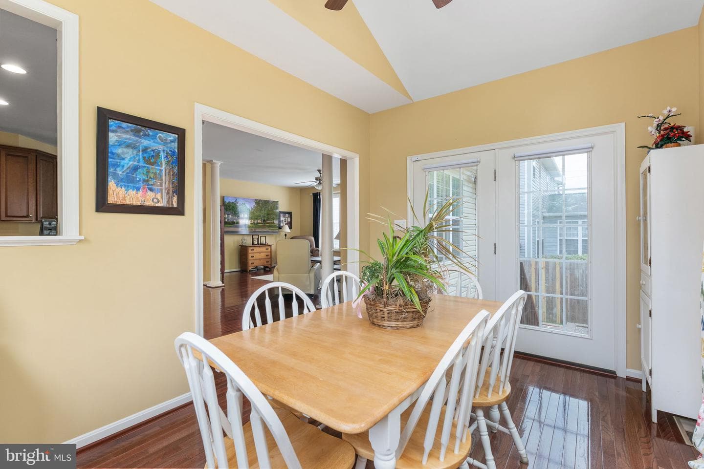 76 Landmark Drive photo 14