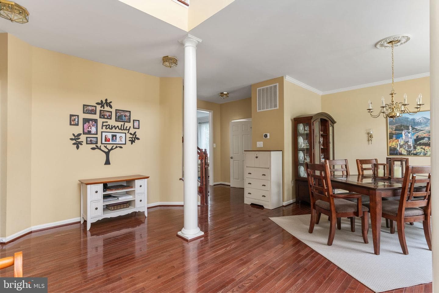 76 Landmark Drive photo 18