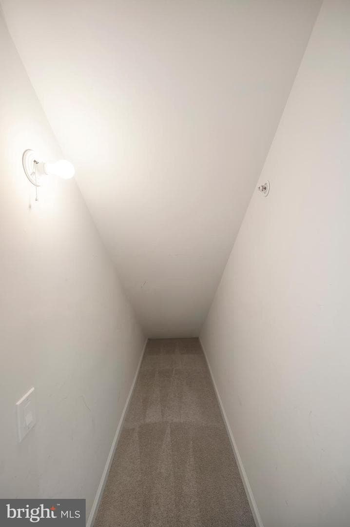 144 Castle Hill Drive photo 31
