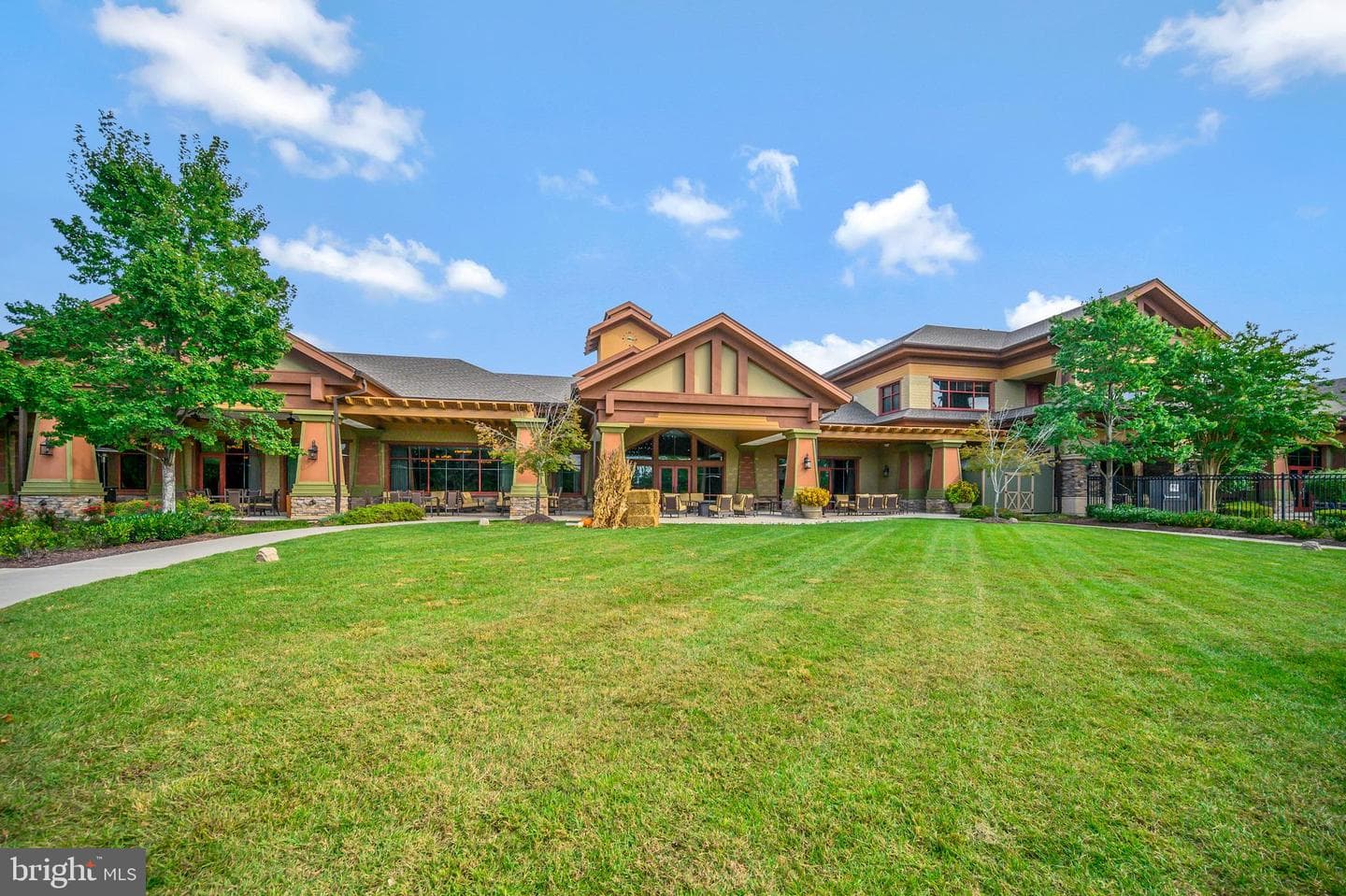 144 Castle Hill Drive photo 44
