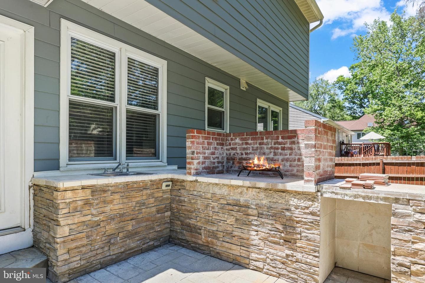 44 Kelly Way photo 32