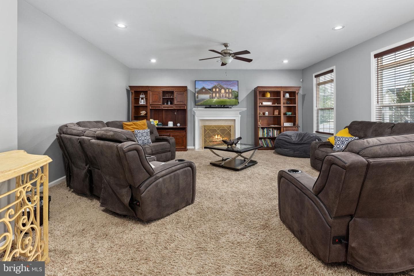 8 Saint Richards Ct photo 24