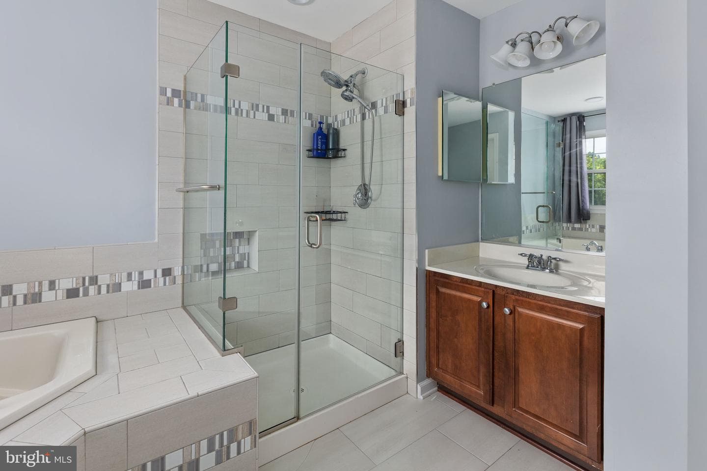 8 Saint Richards Ct photo 52