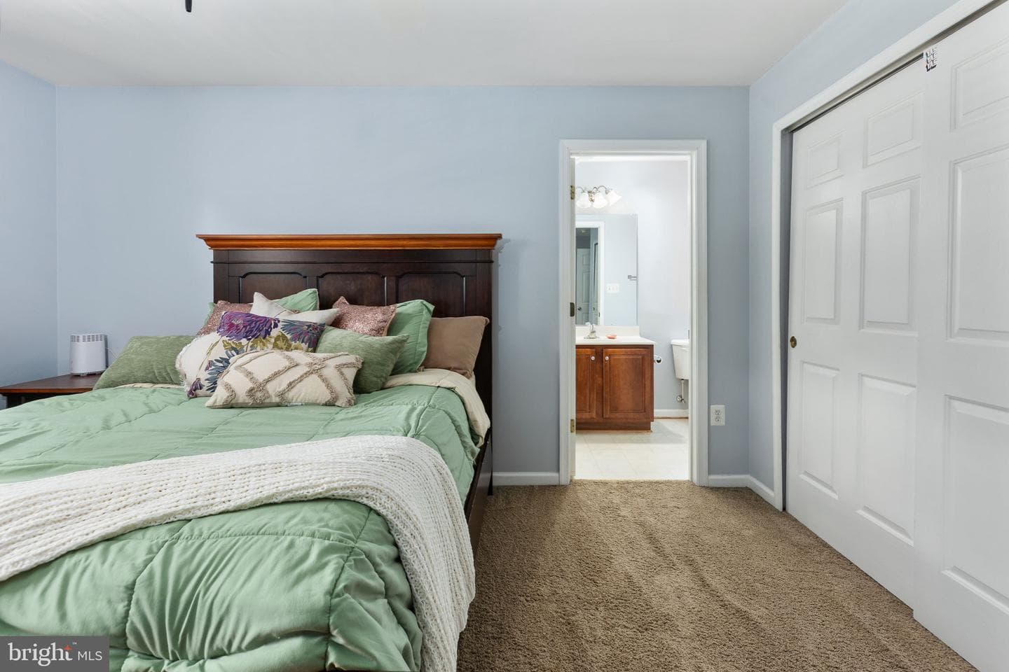 8 Saint Richards Ct photo 60