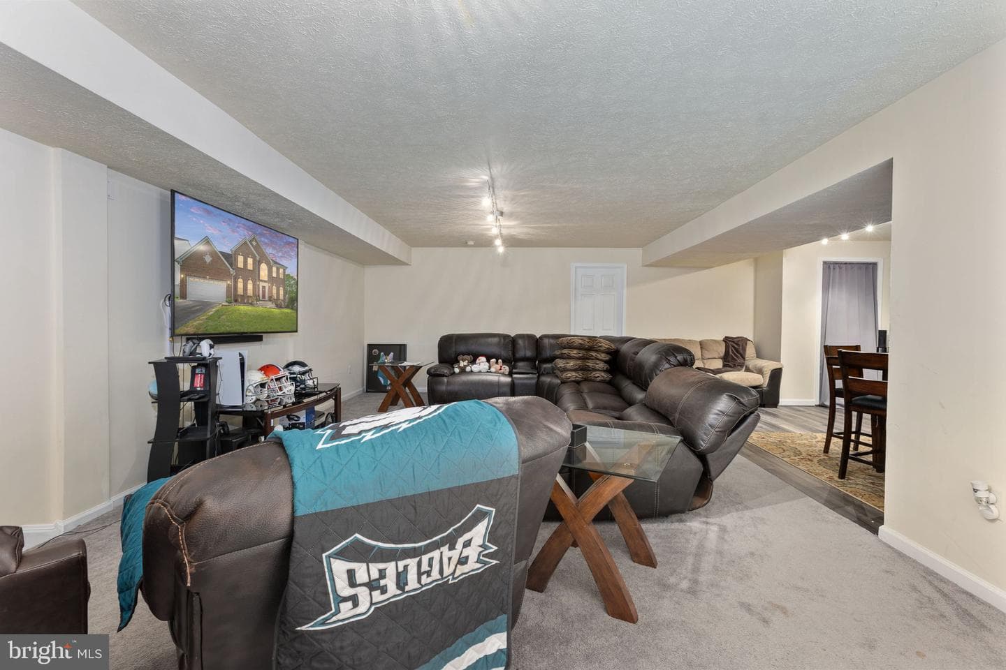 8 Saint Richards Ct photo 72