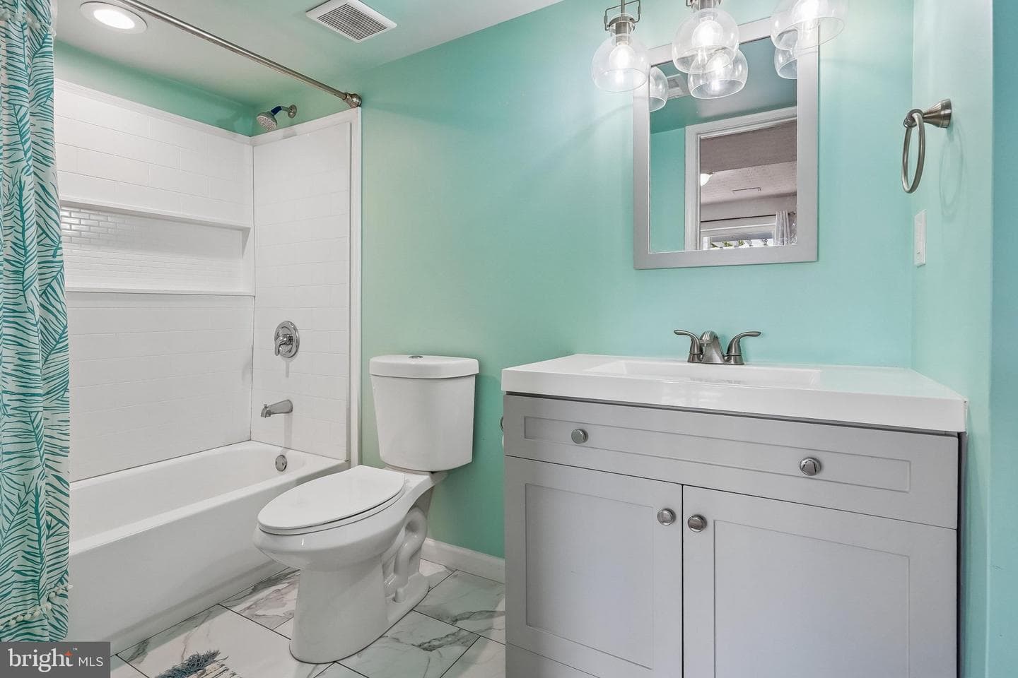 9 Remington Court photo 45