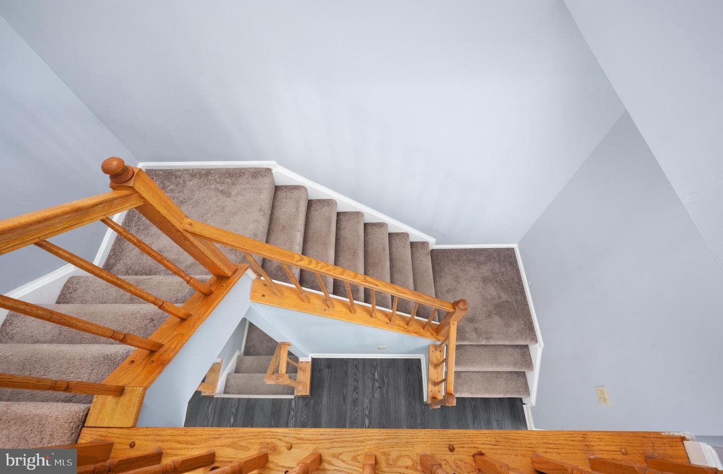 410 Fair Oaks Avenue photo 37