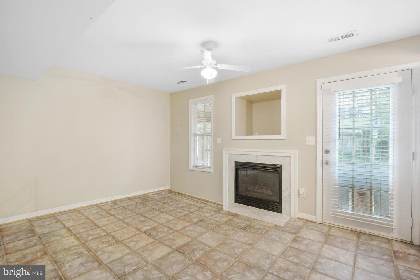 405 Donelson Loop photo 30