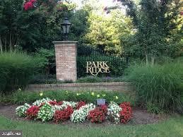 104 Waters Landing photo 37