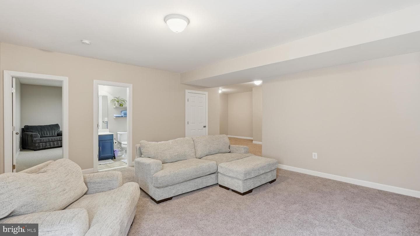 425 Alder Drive photo 39