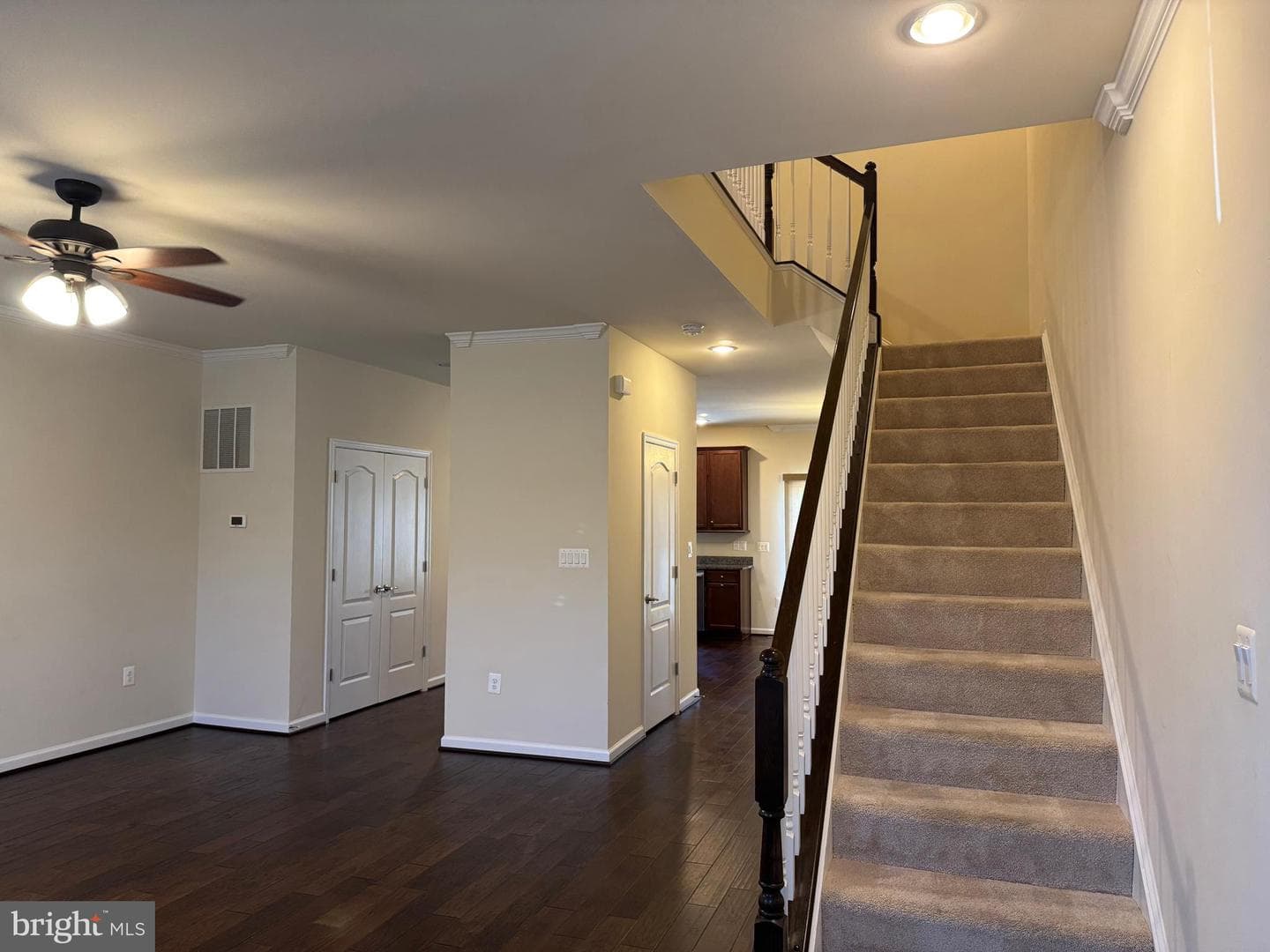 708 Bunker Lane photo 23