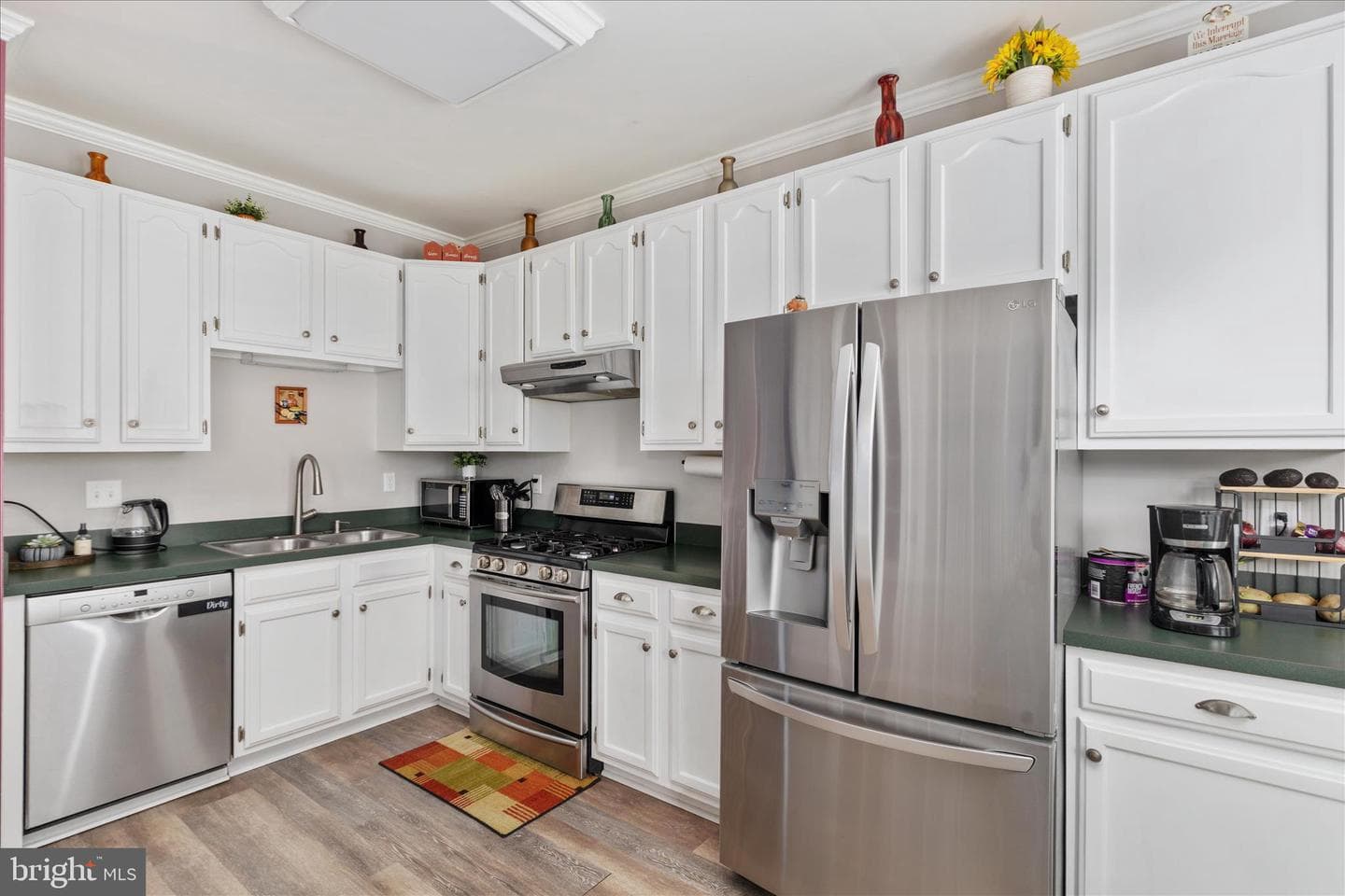406 Ben Neuis Place photo 7