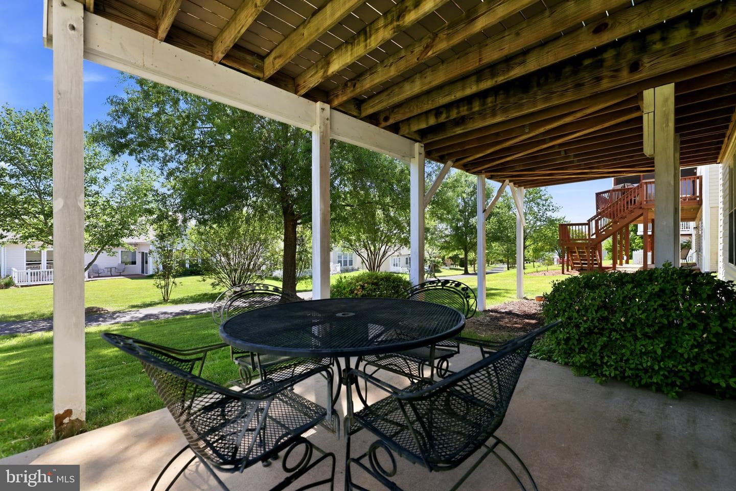 9 Linden Court photo 46
