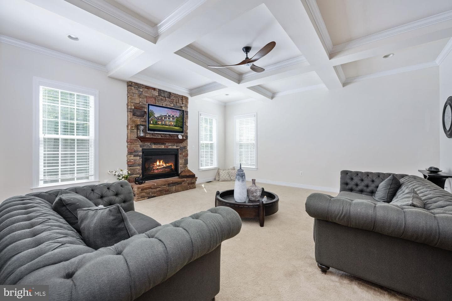 425 Wakerobin Drive photo 43