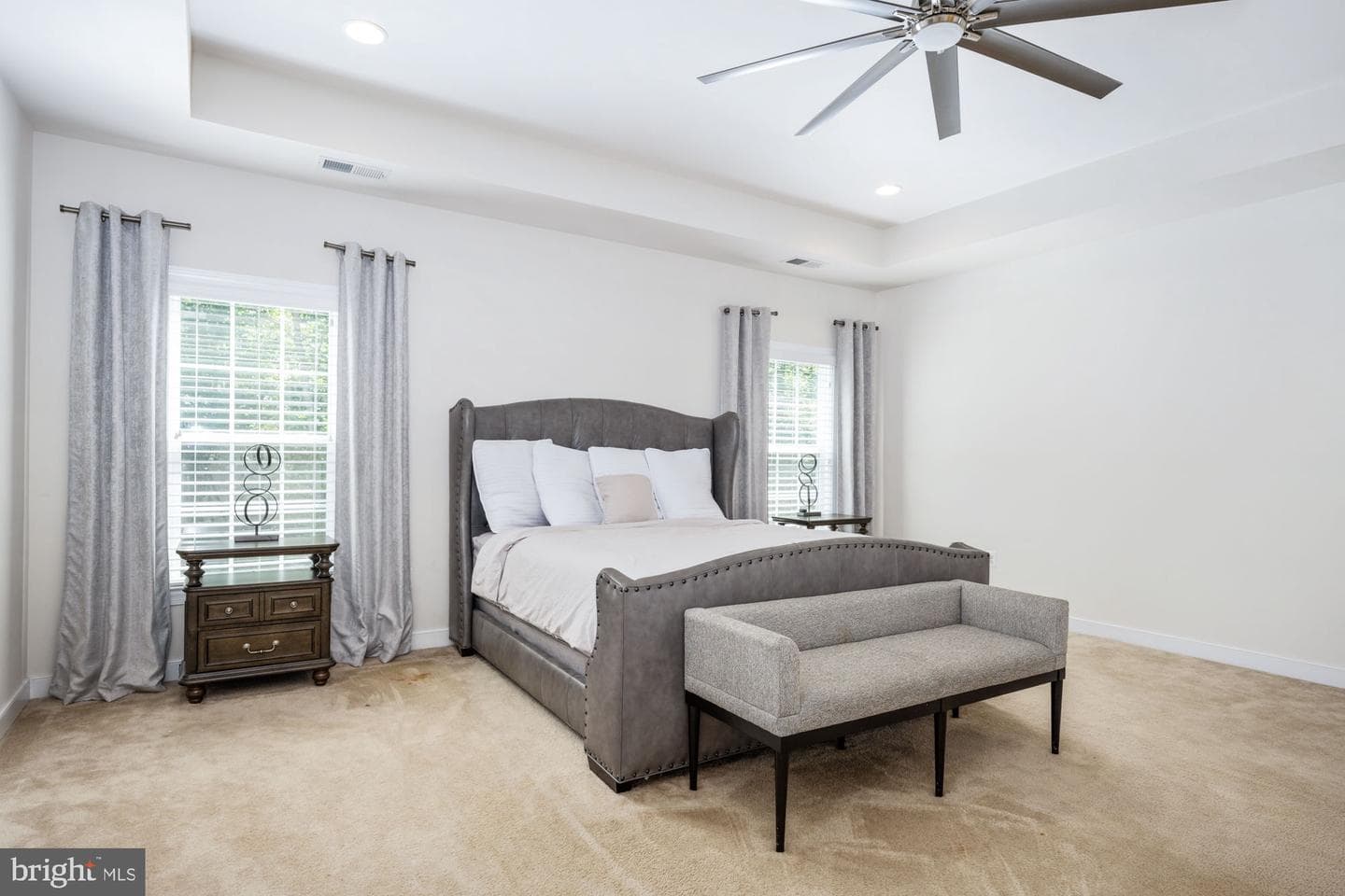 425 Wakerobin Drive photo 52
