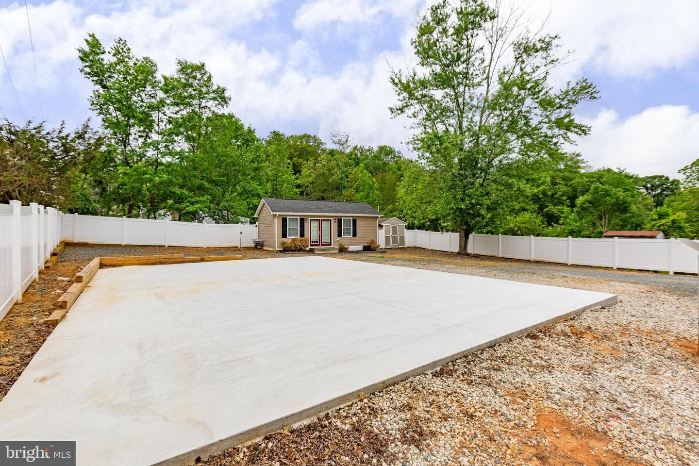 133 Onville Road photo 45
