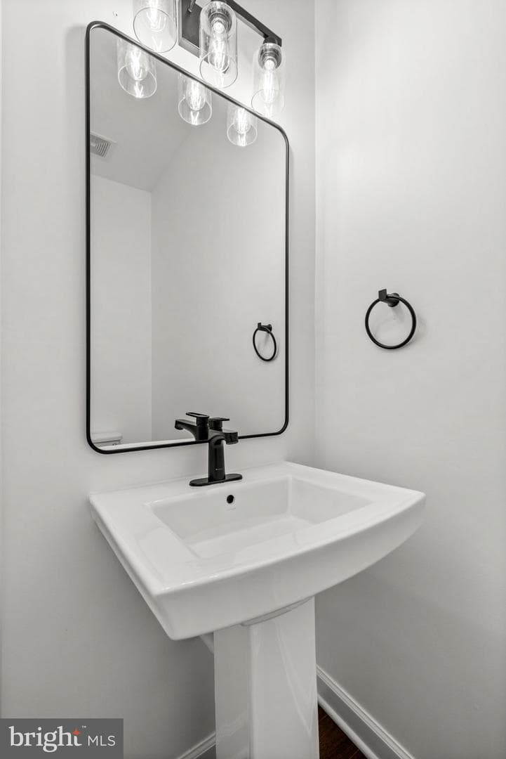 27 Tankard Road photo 23