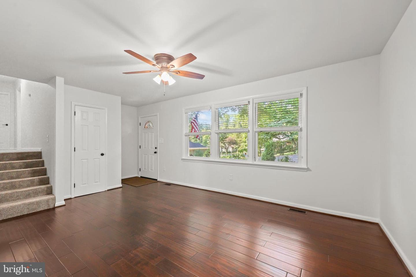 1308 Washington Drive photo 5