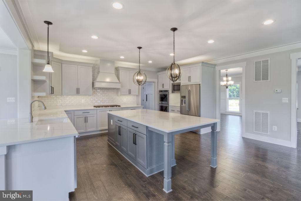 480 Leeland Road photo 4