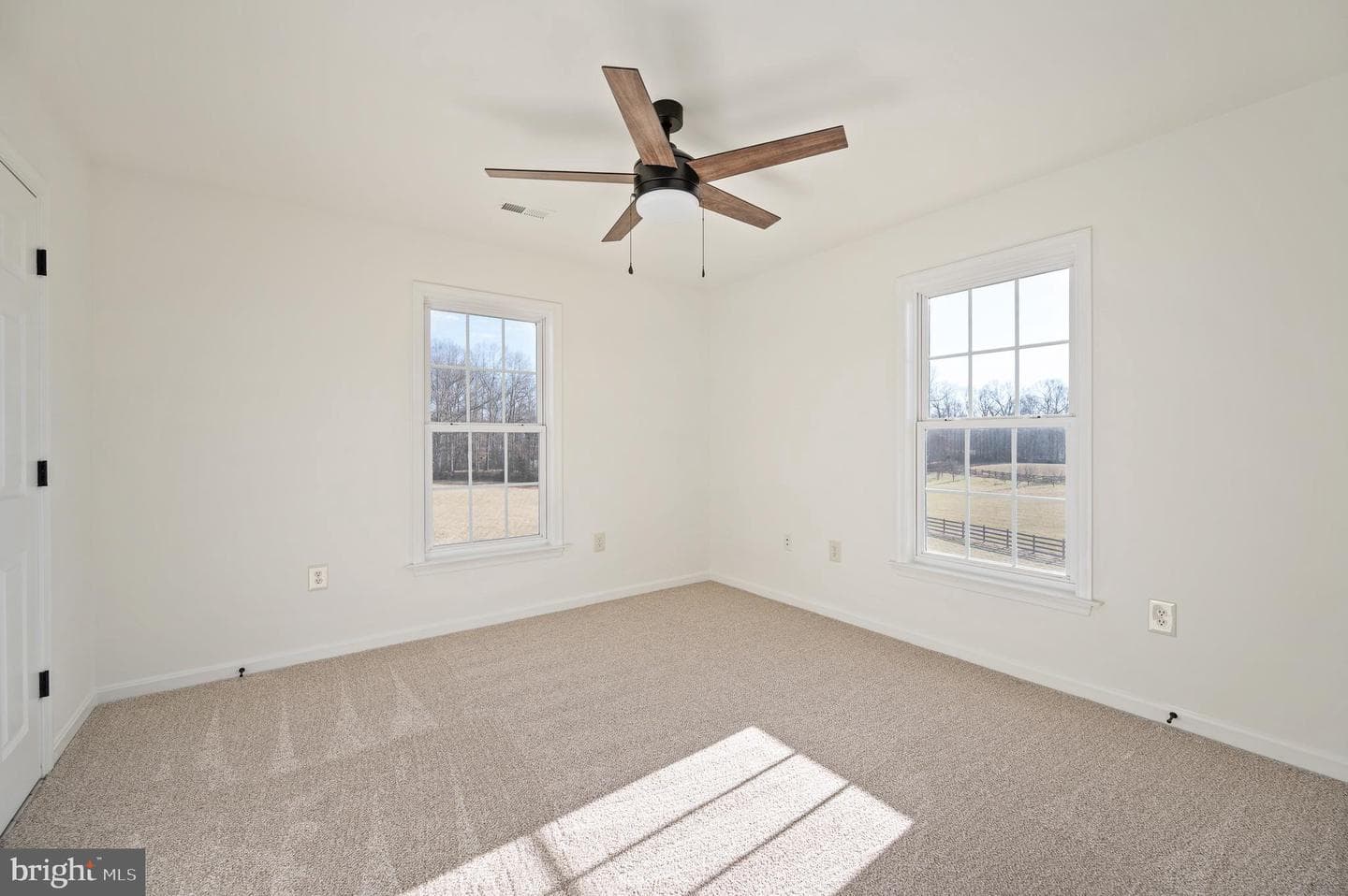 23 Pinto Lane photo 46