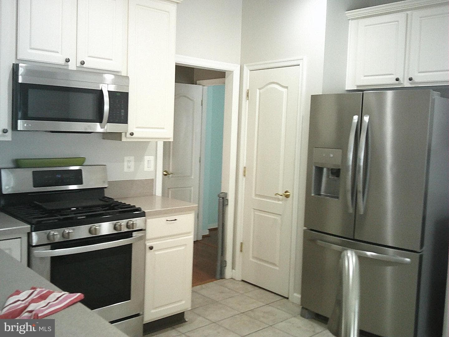 4 Carson Drive photo 8
