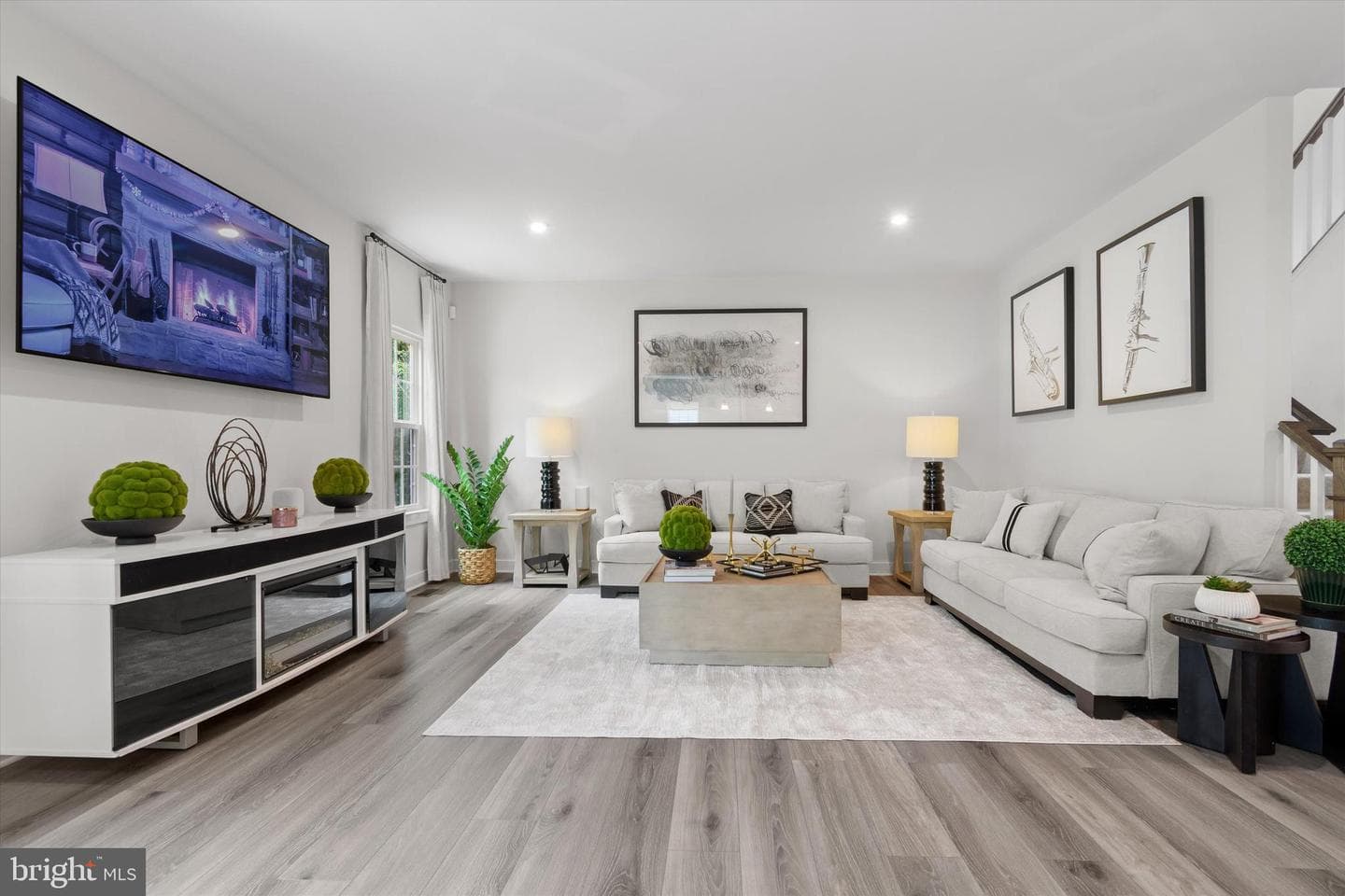324 McKittrick Drive photo 8