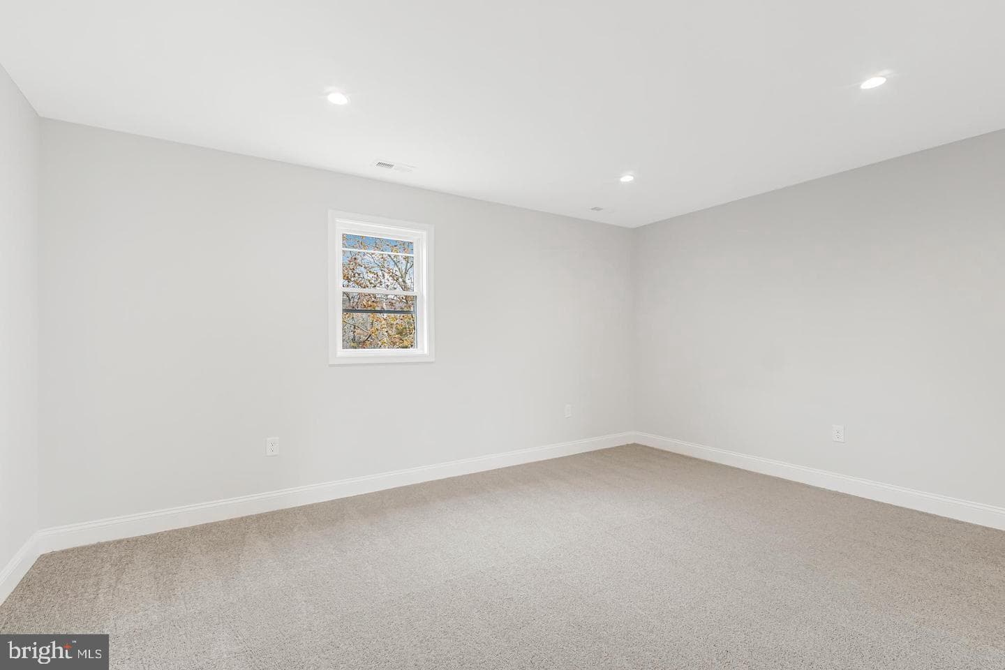 1002 Potomac Drive photo 43