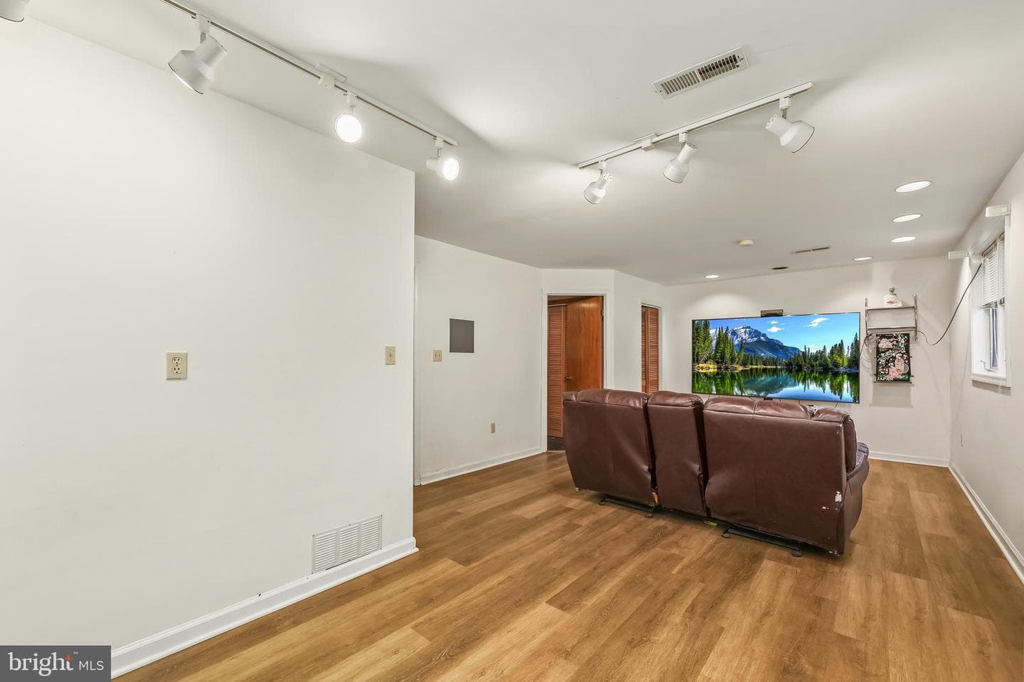 602 Galveston Road photo 14