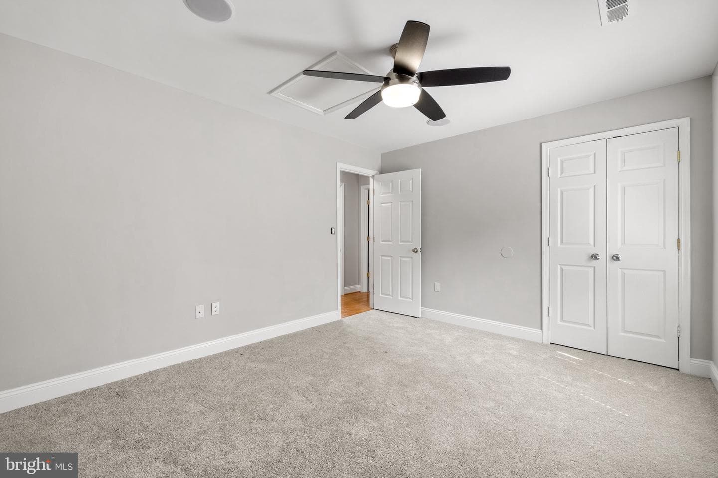 18 Pickos Place photo 25