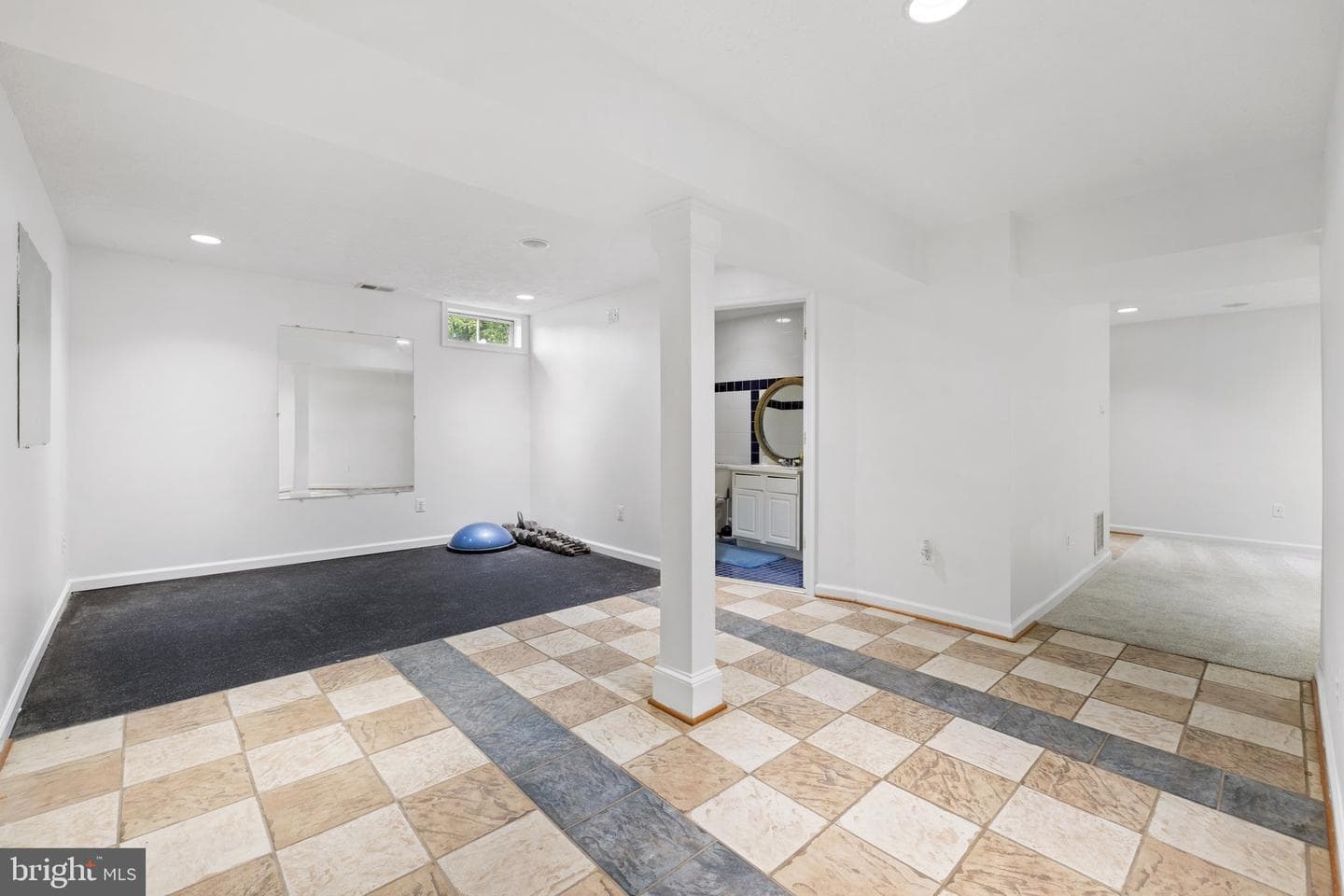 18 Pickos Place photo 34