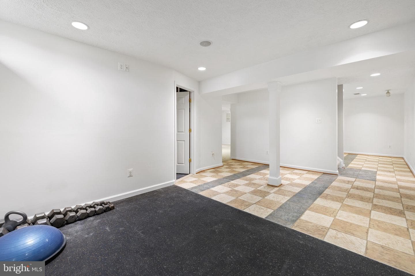 18 Pickos Place photo 35