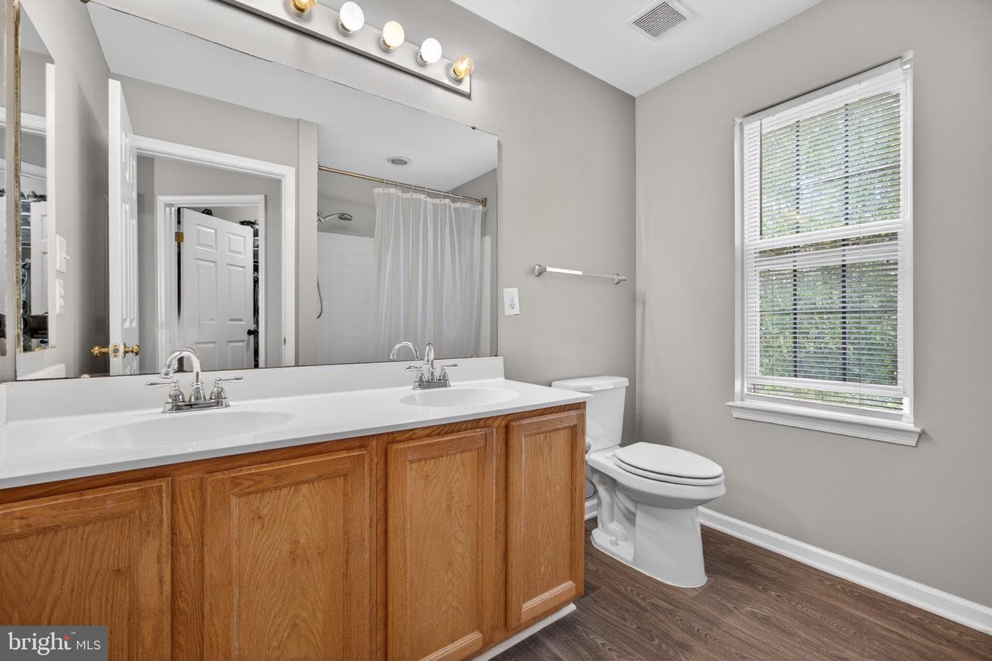 1 Zinc Dr photo 33