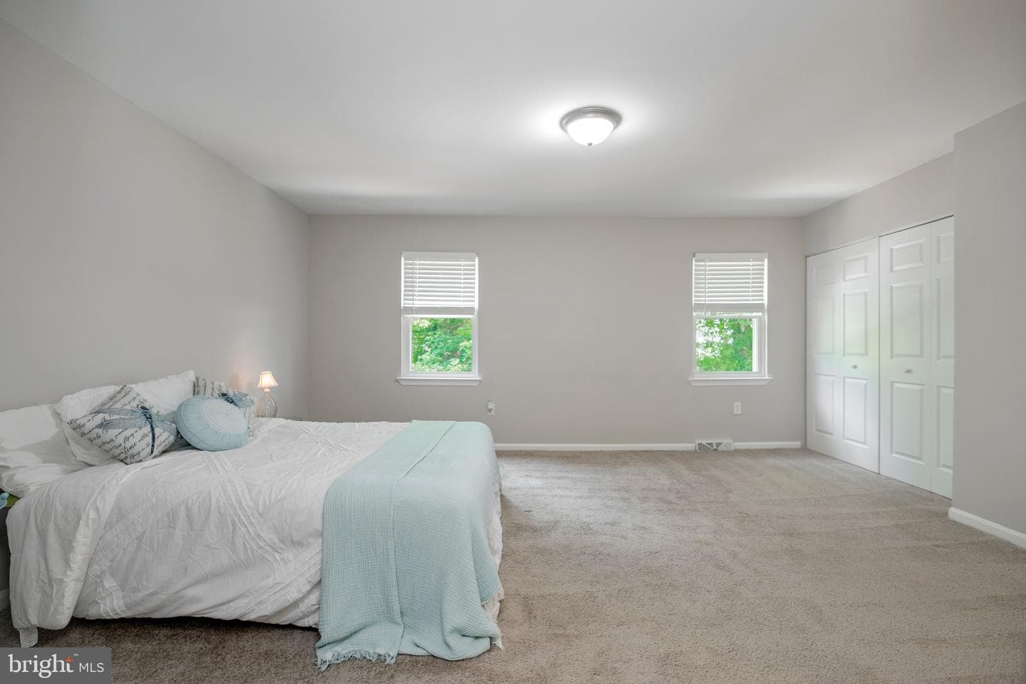 1229 Thomas Jefferson Place photo 26