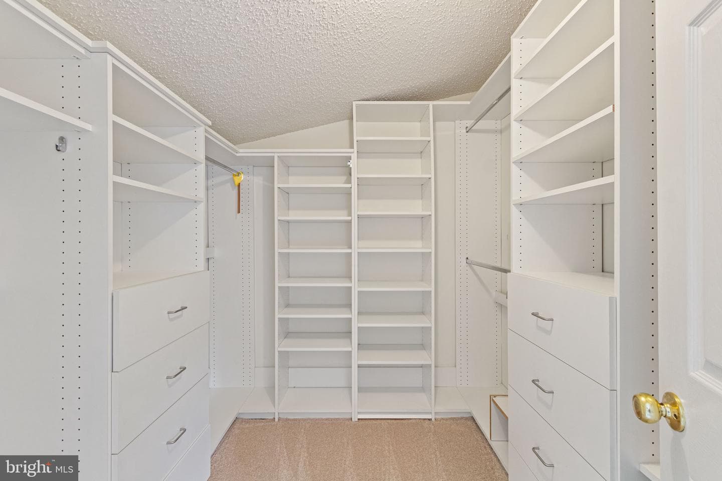 19 Puritan Pl photo 29