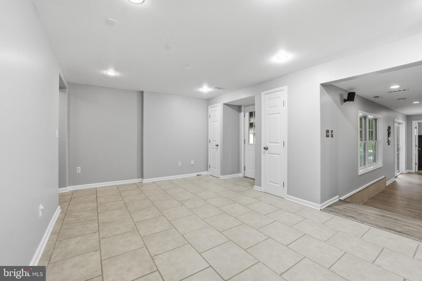9 Falling Water Court photo 64