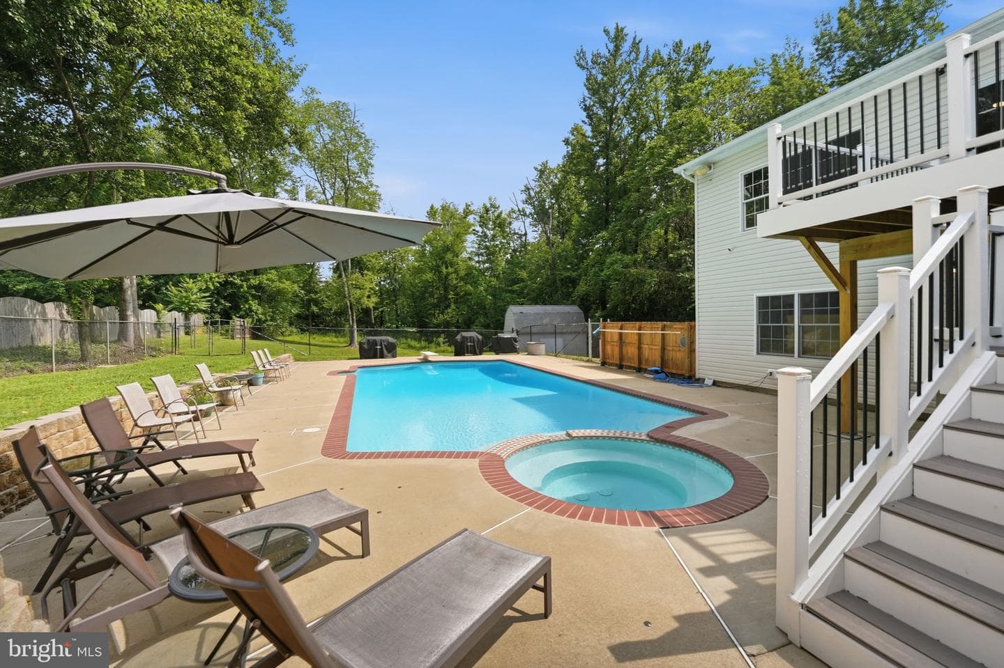 9 Falling Water Court photo 74