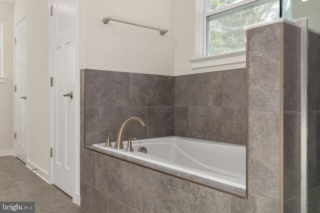 8 Timberidge Drive photo 23