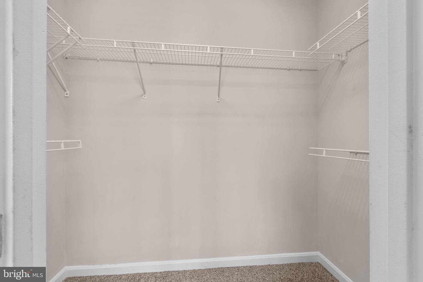204 Sterling Court photo 19