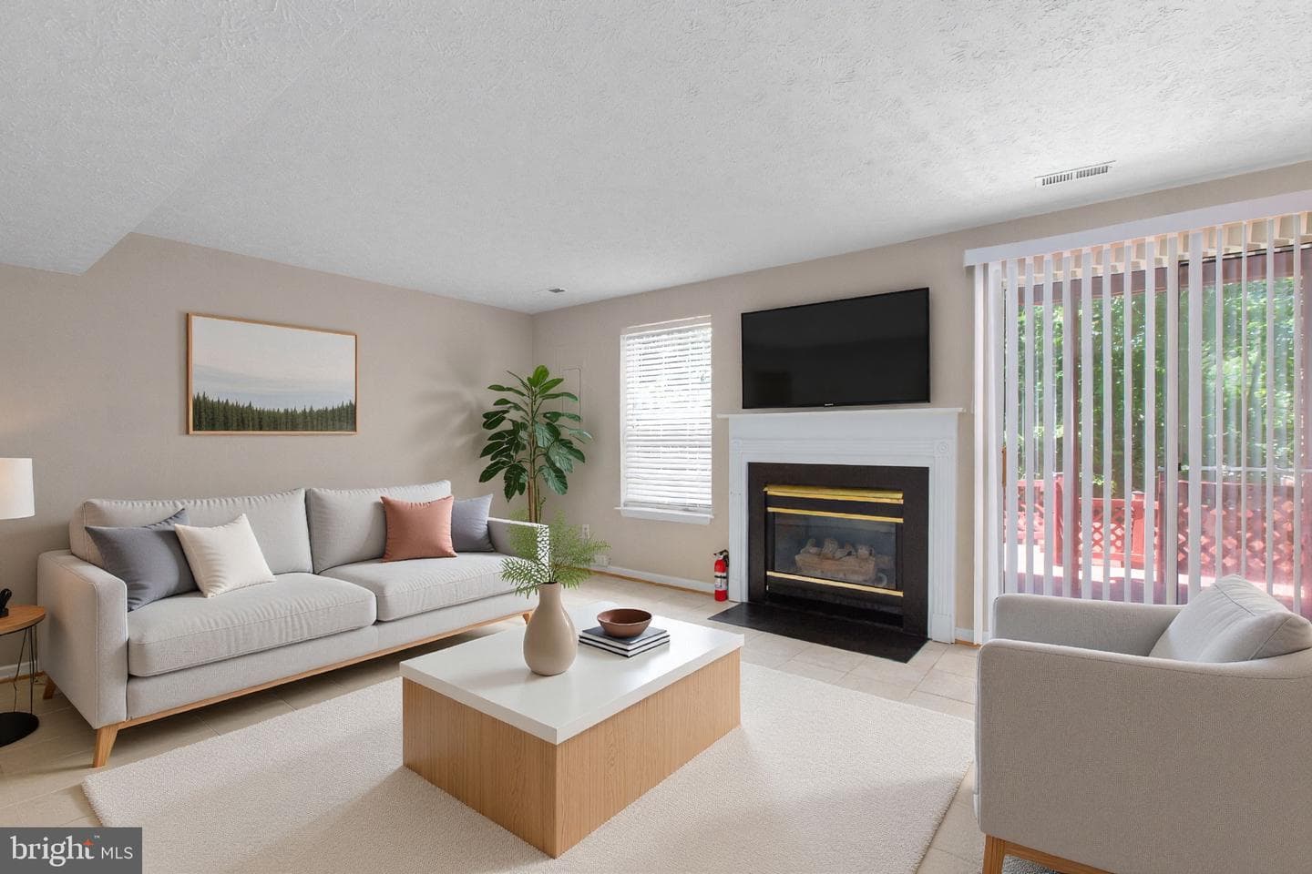 204 Sterling Court photo 35