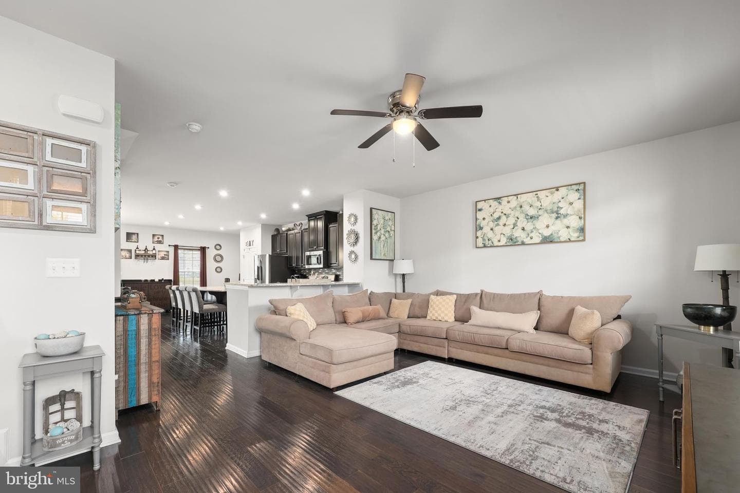 206 Landing Dr photo 10
