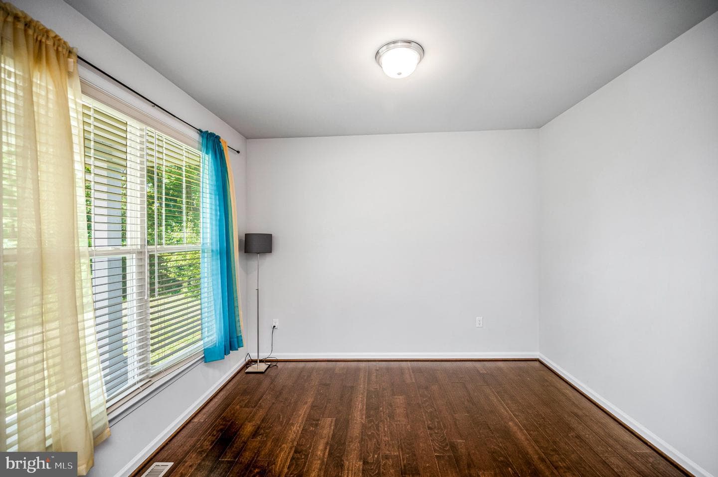 121 Forbes St photo 14